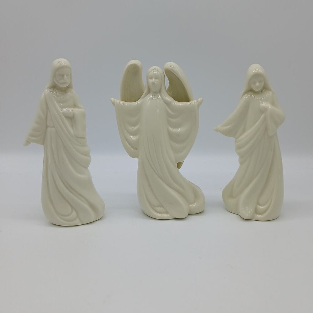 VTG House of Lloyd Christmas Around the World Mary Joseph Angel Figurines 1998